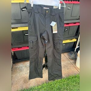 New 5.11 Women’s TacLite Ems Pants Black 10 Relaxed Fit